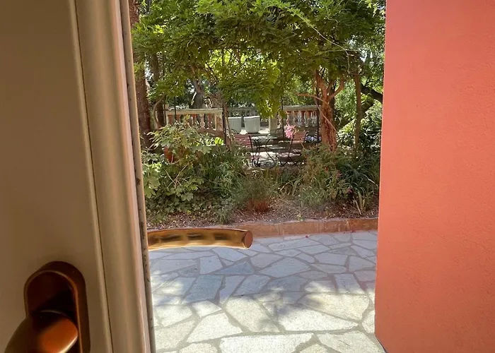 Del Parco Bed & Breakfast 3*